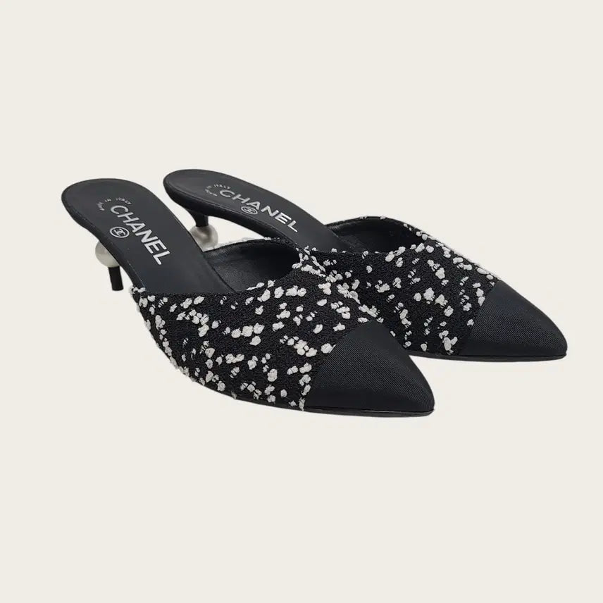 [BUNJANG] Chanel Black White Tweed Grosgrain Heel Shoes Size 37 / [37] 샤넬 블랙 화이트 트위드 그로그랭 힐 구두