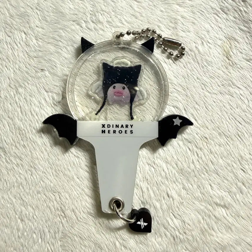 [BUNJANG] Xdinary Heroes Xdinary Monsters Gaon JiDeuk VuMa Acrylic Keyring / 엑스디너리 히어로즈 엑디즈 엑몬즈 가온 지덕 뷰마 아크릴 키링