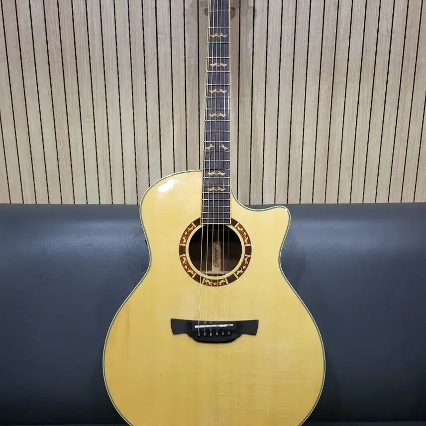 [BUNJANG] Crafter Godinus Acoustic Guitar / 크래프터 어쿠스틱 통기타 갓인어스(GODINUS) 팝니다
