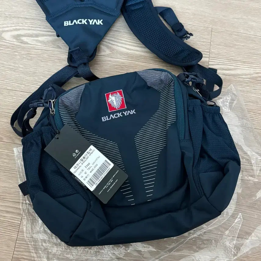 [BUNJANG] Blackyak Technical Shoulder Hip Bag Navy / 블랙야크 테크니컬 숄더 힙색 네이비 백팩 가방