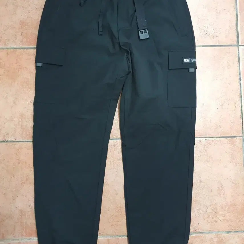 [BUNJANG] K2 Flywalk Cargo Jogger Pants Black (KMU22353) / [34/L] K2 플라이워크 카고 조거 팬츠 블랙 (KMU22353)
