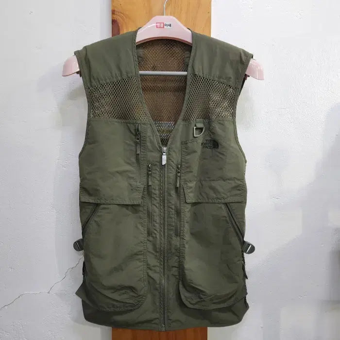 [BUNJANG] The North Face Men's Mesh Pocket Outdoor Trekking Vest - Khaki (Size 100) / [노스페이스] 정품 남성 메쉬 포켓 아웃도어 트레킹 베스트 조끼 100
