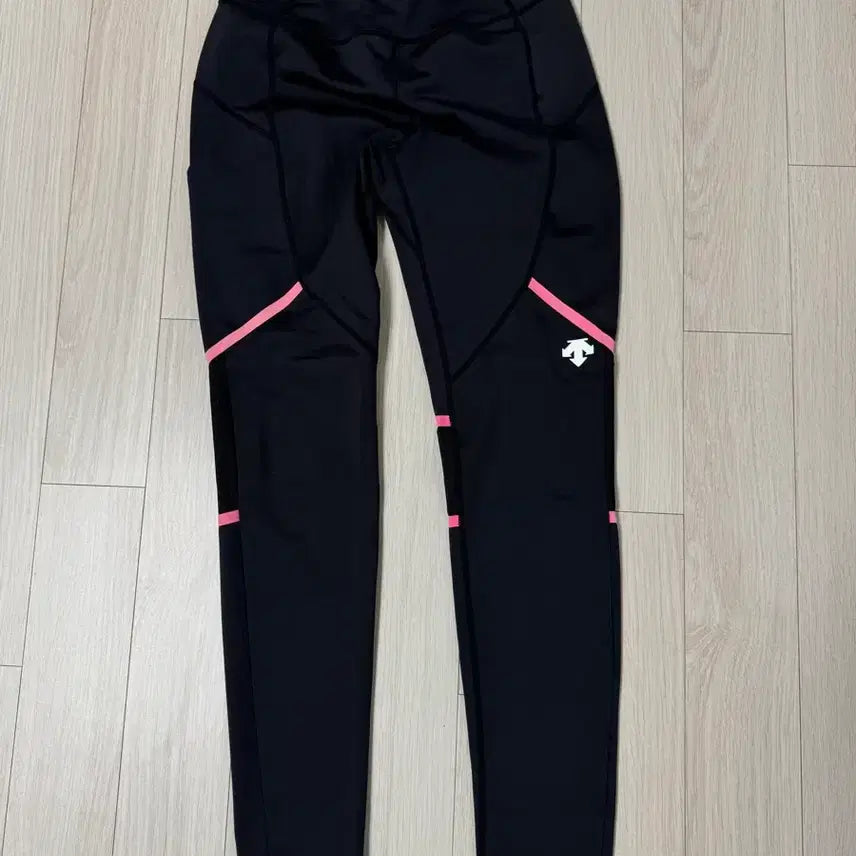 [BUNJANG] Descente Women's Leggings Size S / 데상트 여성 레깅스 S사이즈