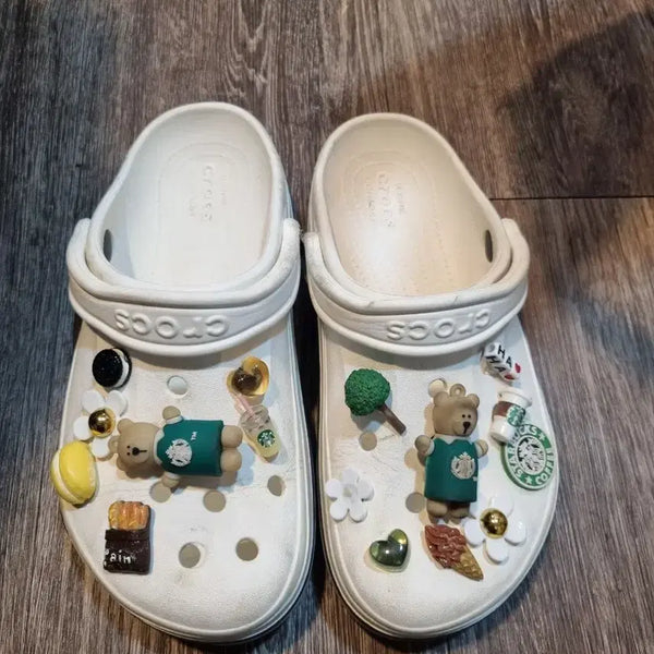 [BUNJANG] Crocs White Bear Charm Set / 크록스 흰색 곰돌이 지비츠 세트