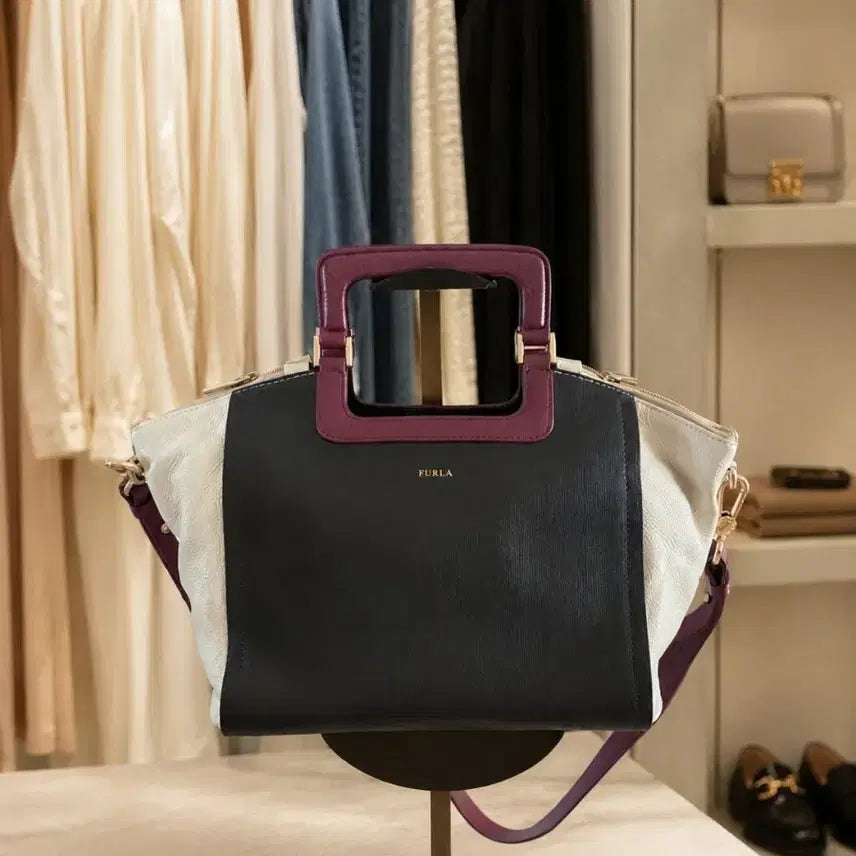 [BUNJANG] FURLA Genuine Leather Shoulder Bag / 훌라정품백