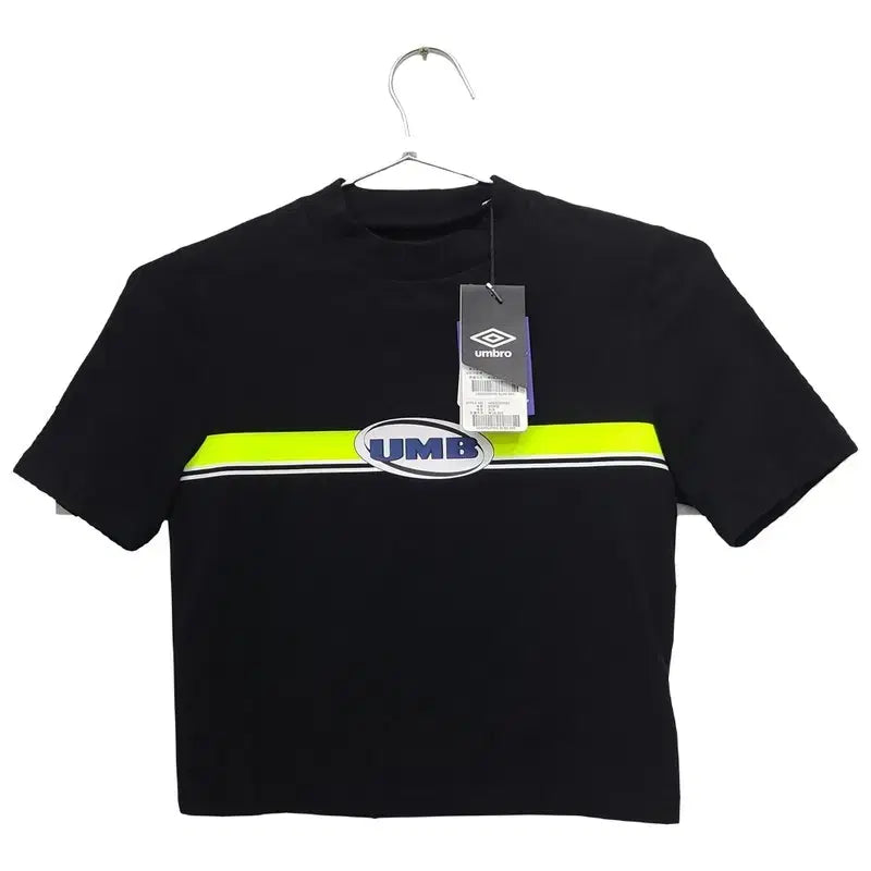 [BUNJANG] Umbro Printing Black Crop T-shirt XS / [새상품]엄브로 프린팅 블랙 크롭 반팔티 85(XS)
