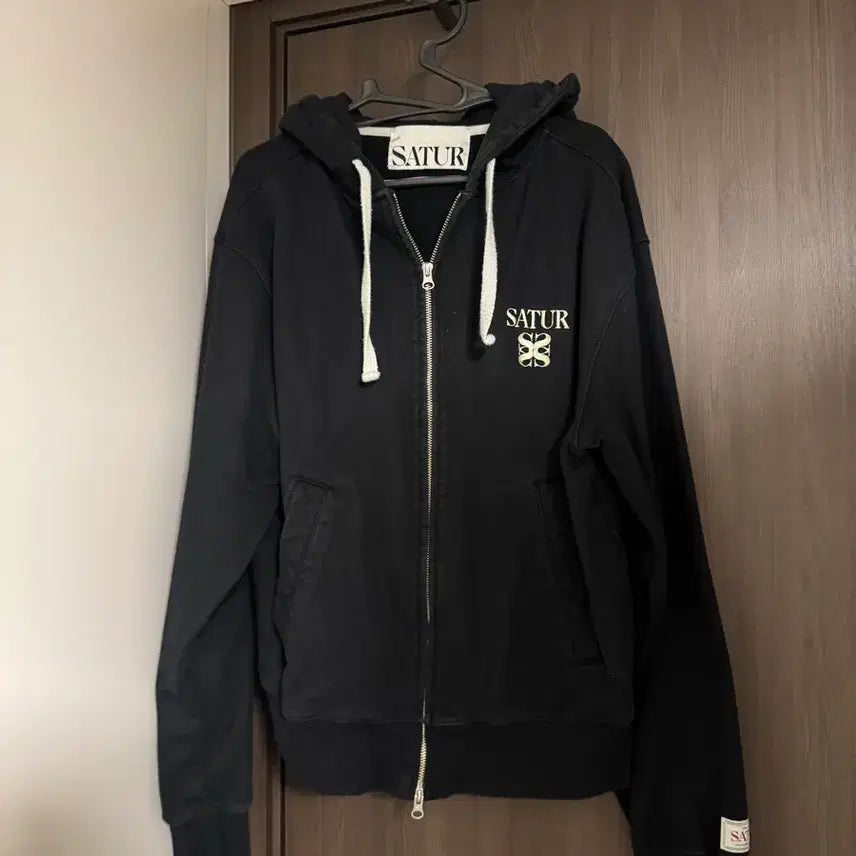 [BUNJANG] SATUR Classic Logo Zip-Up Hoodie L / SATUR 세터 클래식 로고 후드집업 L