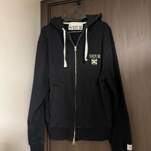 [BUNJANG] SATUR Classic Logo Zip-Up Hoodie L / SATUR 세터 클래식 로고 후드집업 L