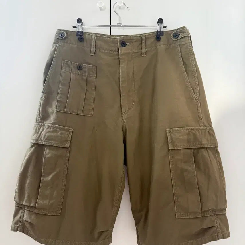 [BUNJANG] Nigel Cabourn Amica Cargo Shorts Khaki / 나이젤카본 아미카고쇼츠