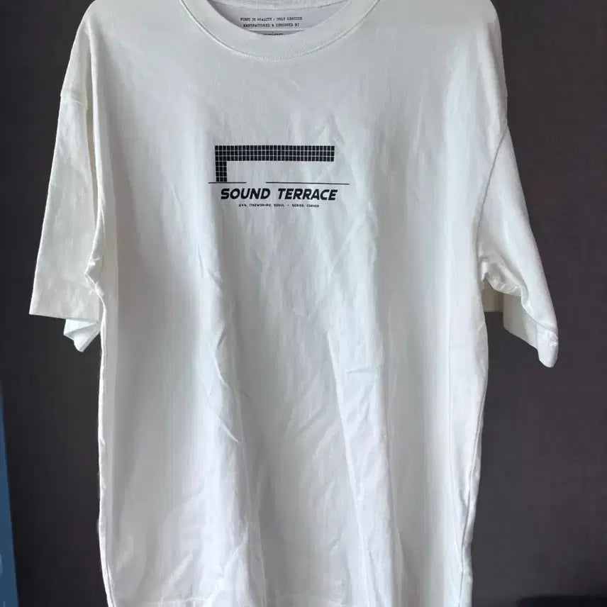[BUNJANG] Series Sound Terrace Short-Sleeve T-Shirt / Series: 사운드 테라스 반팔티 S사이즈