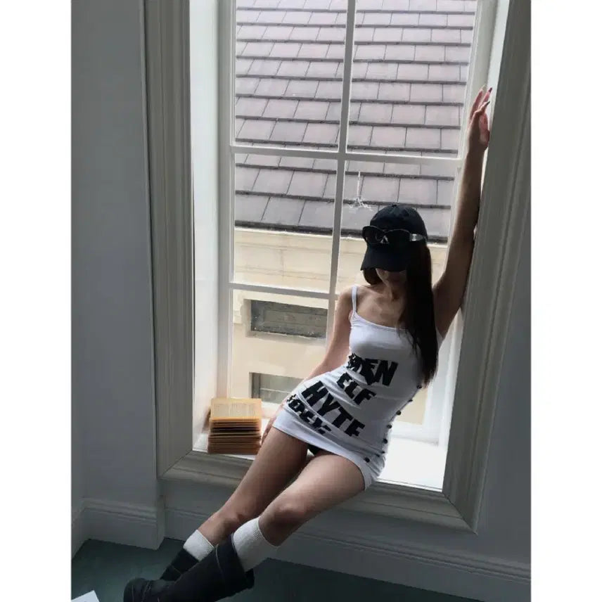 [BUNJANG] HYTEMOLY Letter Print Single-Breasted Slimming Slip Mini Dress / HYTEMOLY 원피스 레터 프린트 싱글 브레스트 허리 슬리밍 슬립 미니 원피스