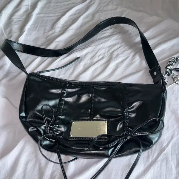 [BUNJANG] Matin Kim Half Shirring Ribbon Round Bag Black / [마뗑킴] HALF SHIRRING RIBBON ROUND BAG IN BLACK