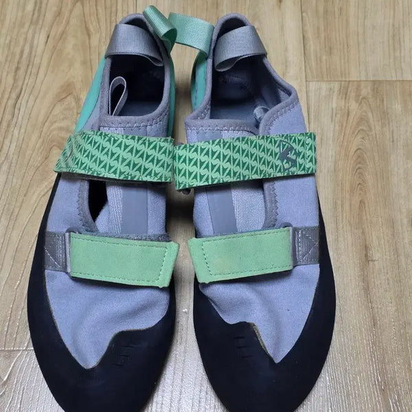 [BUNJANG] Butora Comet Climbing Shoes Size 270 / 부토라 코멧 미착용 새것 사이즈:270(50,000)