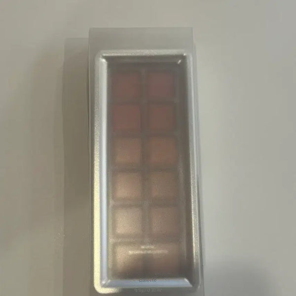 [BUNJANG] Glow Animation Eyeshadow Palette #Fullmoon / 미개봉) 글로우 애니메이션 아이섀도우 팔레트 #풀문
