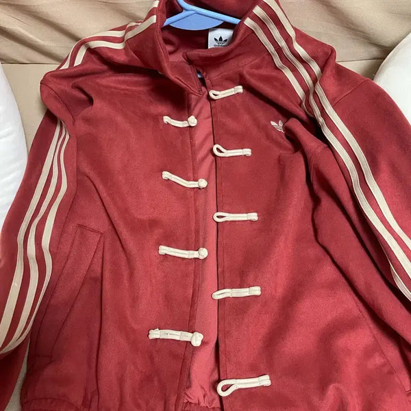 [BUNJANG] Adidas Burgundy Red Training Set M Size / 아디다스 중티다스 버건디 레드 M 사이즈