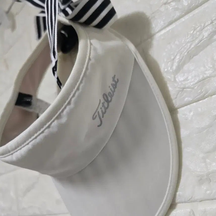 [BUNJANG] Titleist Golf Ribbon Sun Cap Free Size / 타이틀리스트  골프 리본 선캡 free