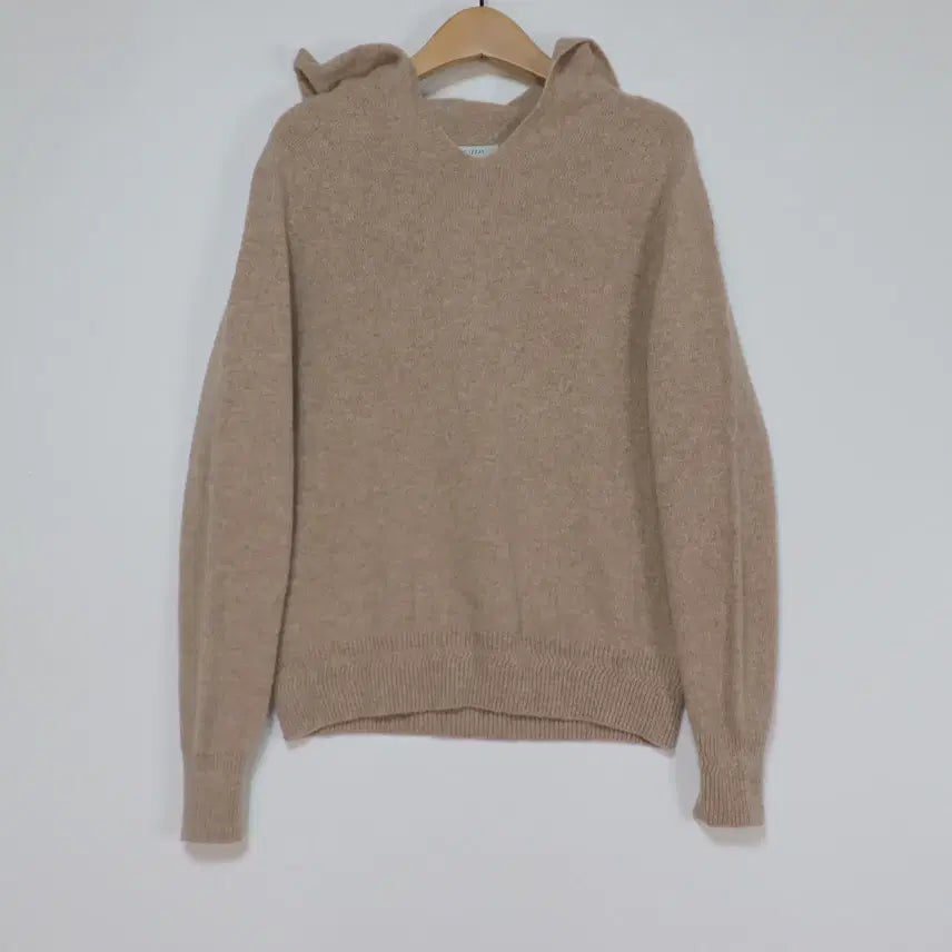 [BUNJANG] THE IZZAT 100% Wool Hooded Knit Beige / THE IZZAT 홀가먼트 울100% 후드 니트 55 베이지