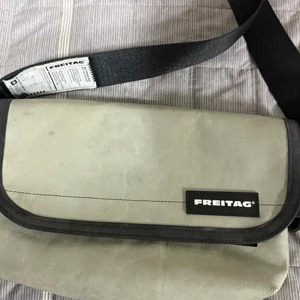 [BUNJANG] Freitag Fraytag HAPAO Messenger Bag / 프라이탁 하파오 메신저백