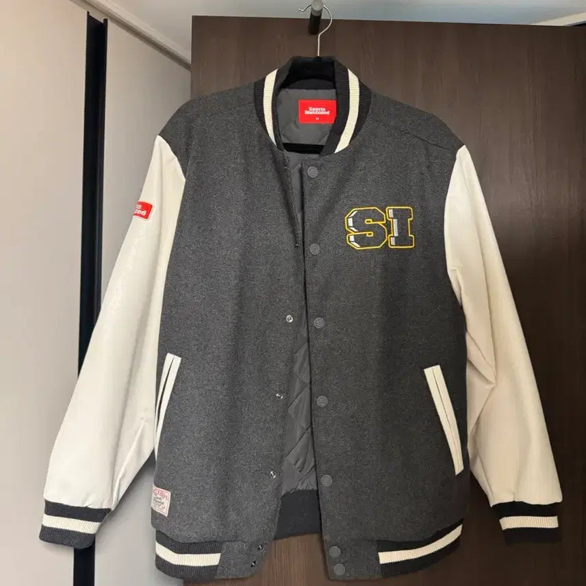 [BUNJANG] Sports Illustrated Wool Varsity Jacket M / 스포츠일러스트레이티드 울 바시티자켓 M