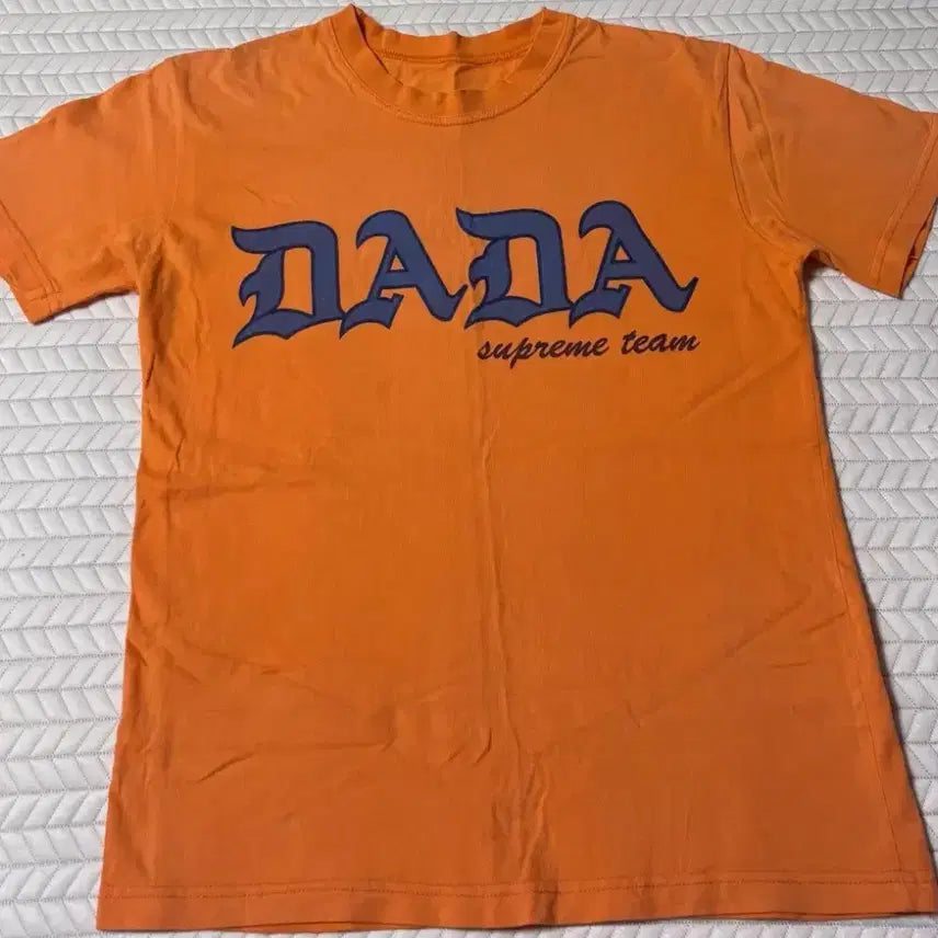 [BUNJANG] DADA TEAM Orange Short Sleeve T-Shirt / DADA 반팔티 오렌지 새상품