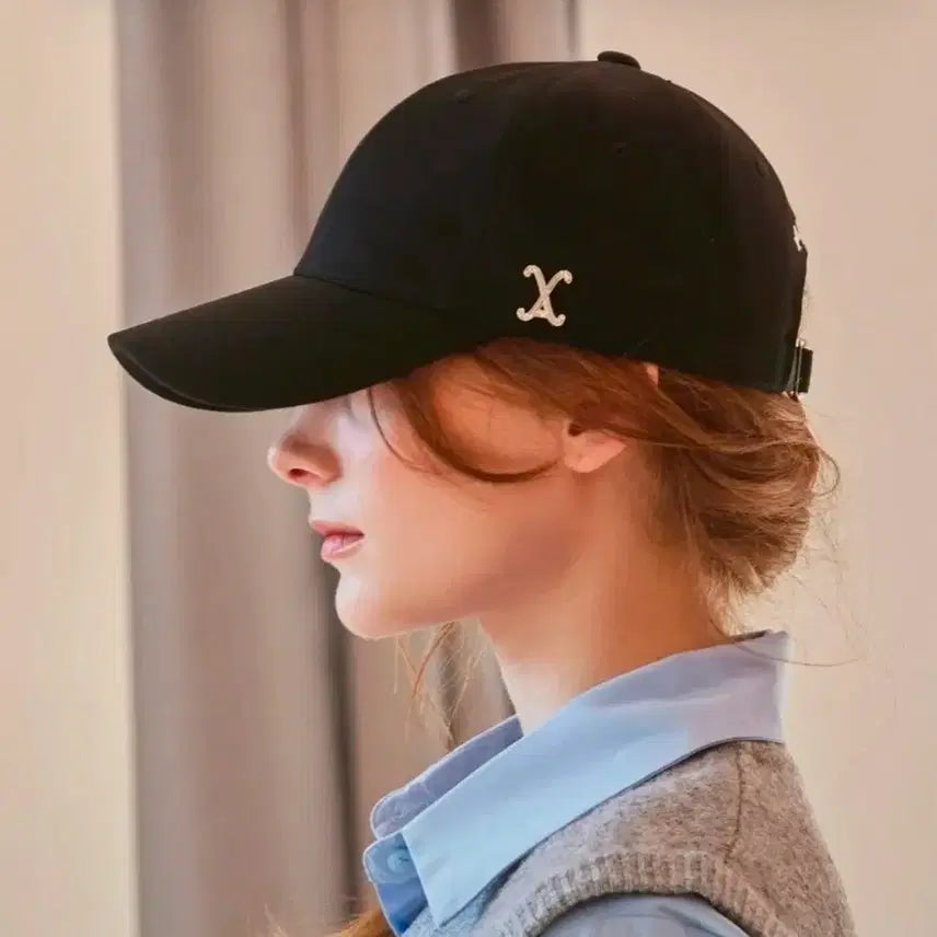 [BUNJANG] BAZAL VA Curved Stud Ball Cap Black / 바잘 VA 커브드 스터드 볼캡 블랙