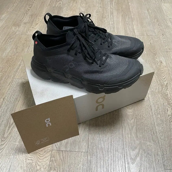 [BUNJANG] On Running Cloudsomma 11 Running Shoes / 온러닝 클라우드소마 11