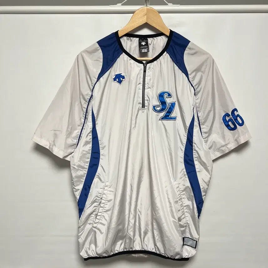 [BUNJANG] Descente Samsung Lions Authentic Training Windbreaker Half Zip Warm-up (Size 110) / [정품/110] 데상트 삼성라이온즈 어센틱 트레이닝 바람막이 반팔 웜업 반집업