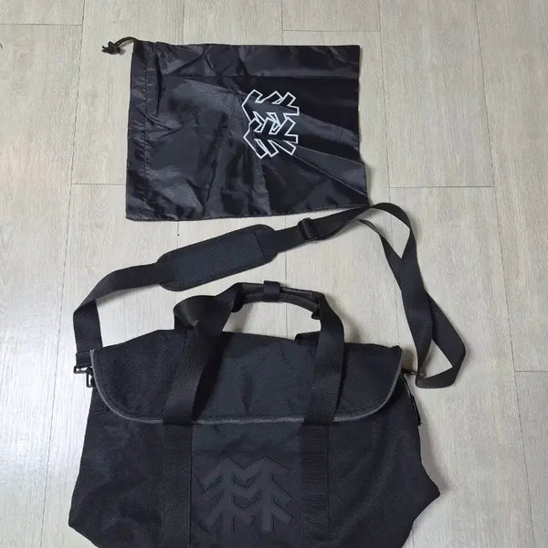 [BUNJANG] KOLON SPORT Boston Cross Bag / (미사용)코오롱스포츠 보스턴크로스백