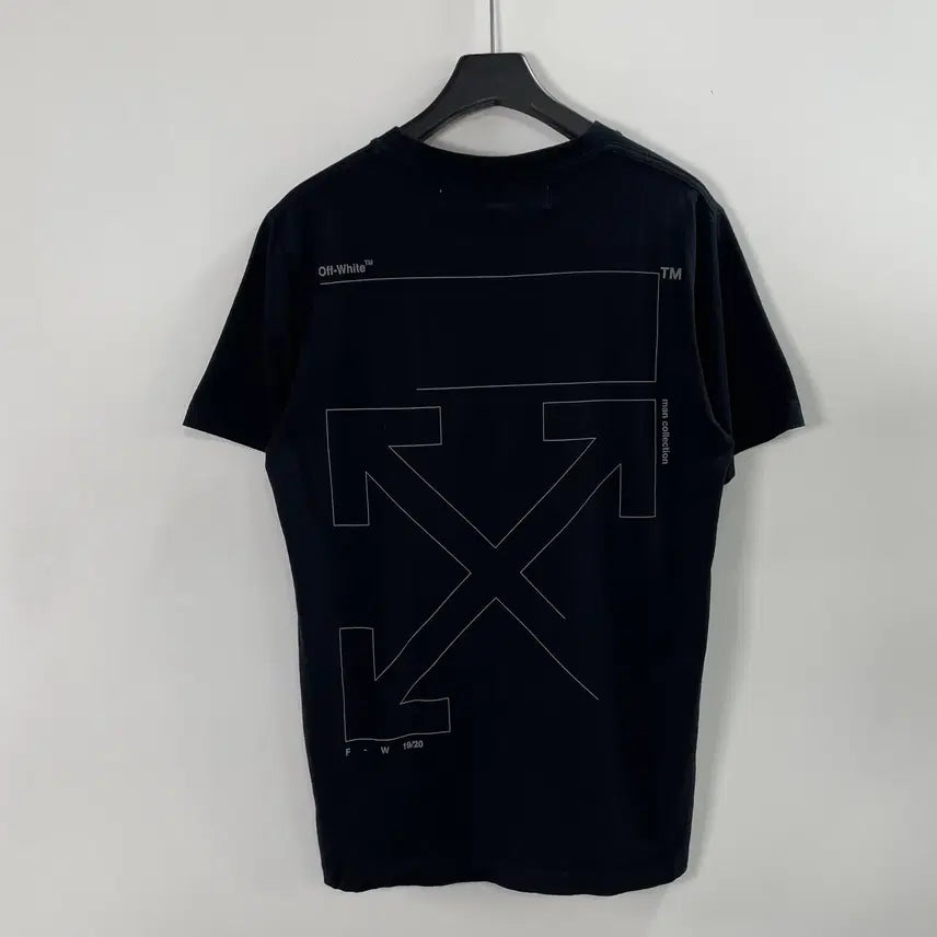 [BUNJANG] Off-White Printing Black Round Neck T-shirt / 오프화이트 프린팅 블랙 라운드 반팔티 (on.1653)