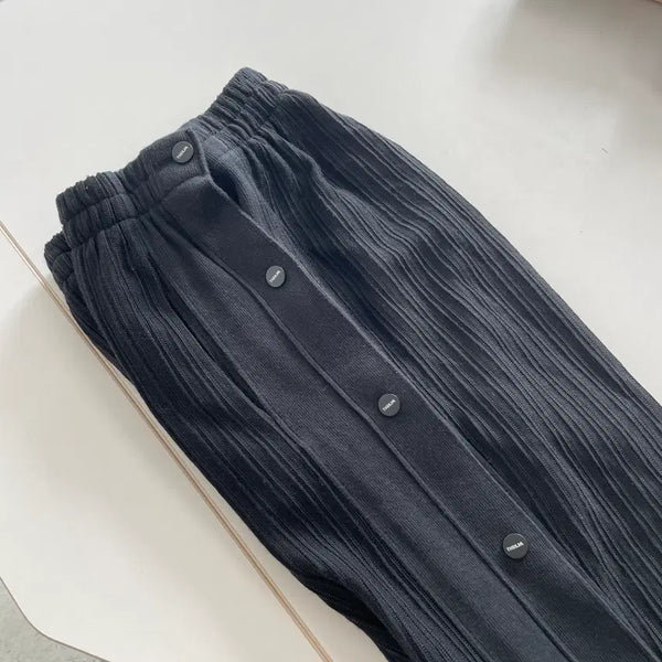 [BUNJANG] Theilma Pleated Wool Training Pants with Side Button Detail / 더일마 플리츠 울 트레이닝 사이드 버튼 디테일  팬츠