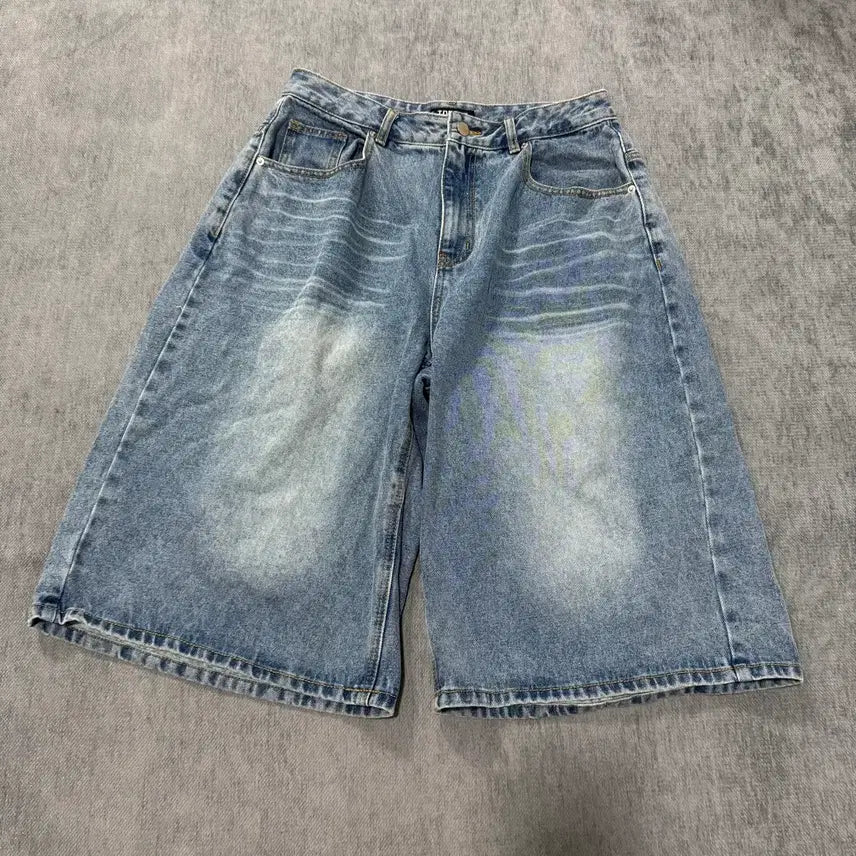 [BUNJANG] L Topi Bermuda Wide Jeans / L 토피 버뮤다 와이드 청바지