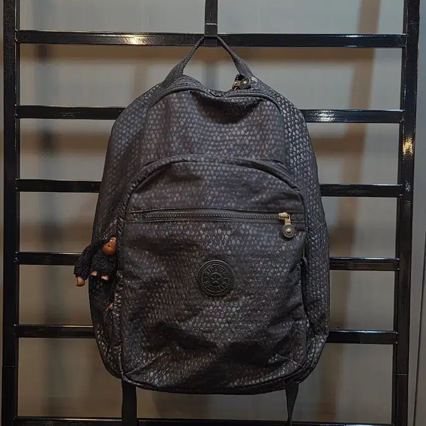 [BUNJANG] Kipling Class Seoul Backpack Black Scale Emboss / [29x42] 키플링 클래스 서울 백팩 블랙 스케일 엠보 4.5