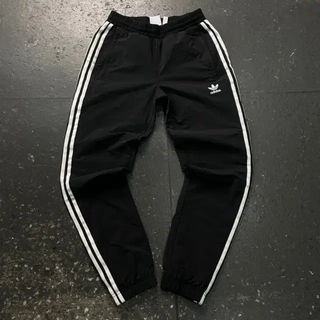 [BUNJANG] Adidas Nylon Pants / 95-100 아디다스 나일론 팬츠