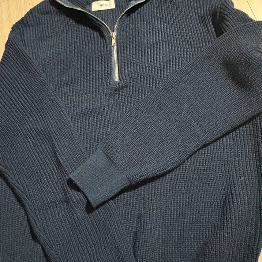 [BUNJANG] Half-Zip Knit Sweater / 반집업 니트