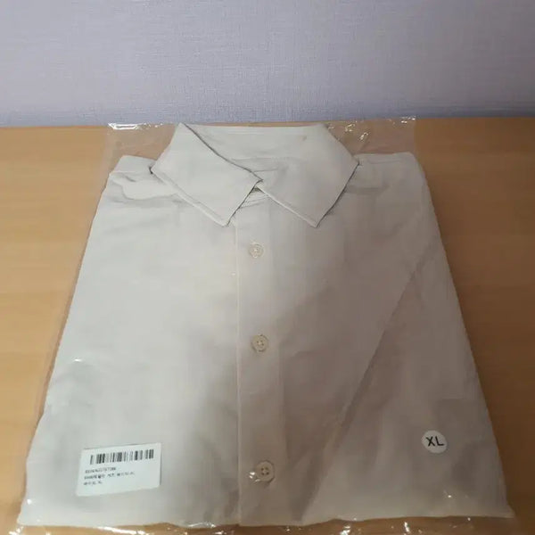 [BUNJANG] Dayla Standard Physique Shirt Beige XL / 데일라 스탠다드 피지크 셔츠 베이지 XL (고기남자 셔츠)