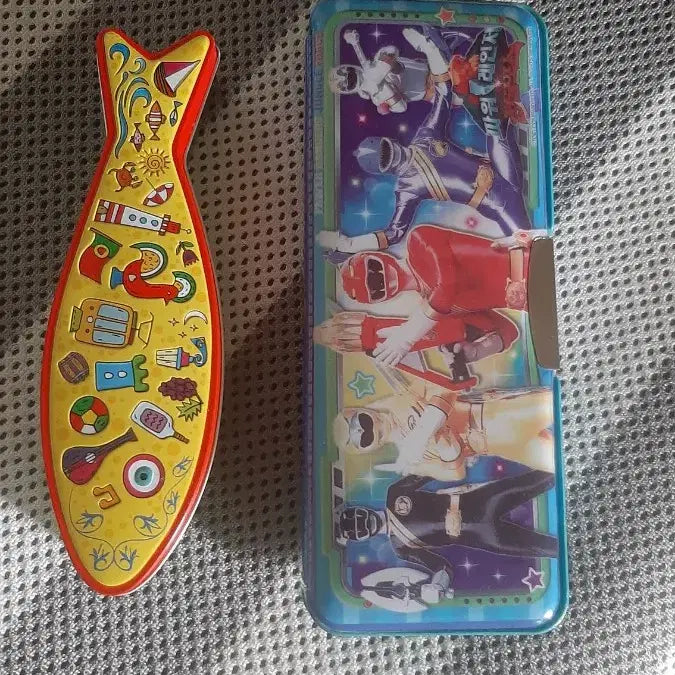 [BUNJANG] Magnetic Pencil Case with Fish Design / 자석 필통