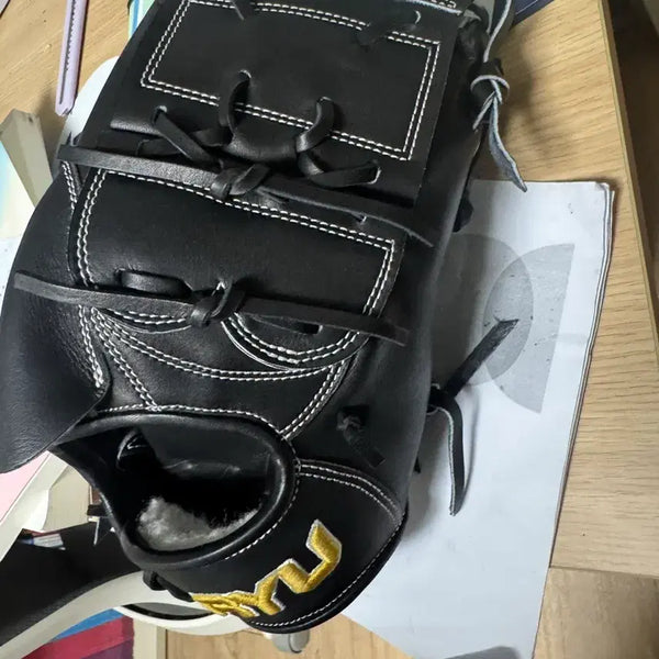 [BUNJANG] Ryu Pitcher's Glove - Major Style / 류 투수글러브 오더 메이저 스타일