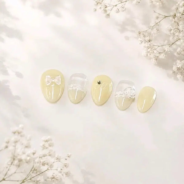 [BUNJANG] Handmade Yellow Nail Tips with Ribbon, Lettering, Lace, and Rose Charms / 노랑 수제네일팁