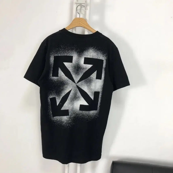 [BUNJANG] Off-White Stencil Spray Arrow Short Sleeve T-Shirt Black / 오프화이트 정품 스텐실 스프레이 애로우 반팔 블랙