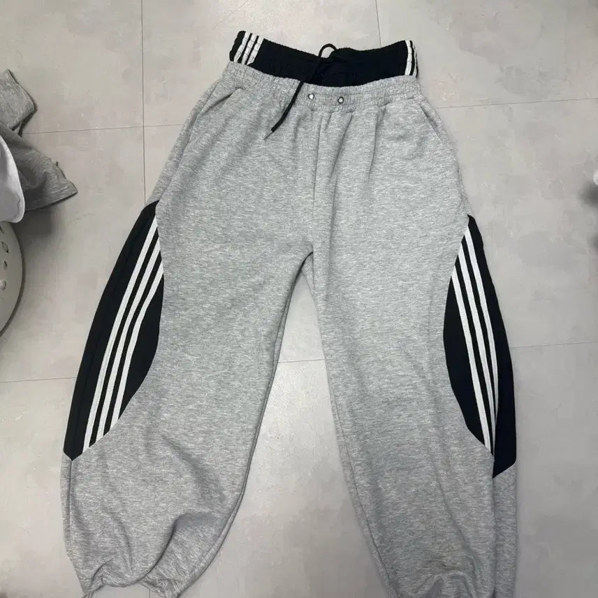 [BUNJANG] Training Pants Set (3 Pieces) / 트레이닝 바지 3개