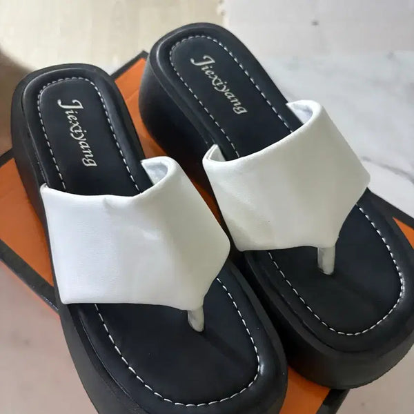 [BUNJANG] 6cm Platform Flip-Flop Sandals / 통굽 쪼리 샌들(새상품)6cm