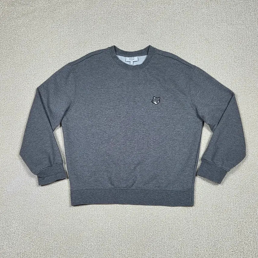 [BUNJANG] Maison Kitsuné Grey Fox Head Patch Sweatshirt / [메종키츠네] 그레이 폭스 헤드 패치 맨투맨 | A00606