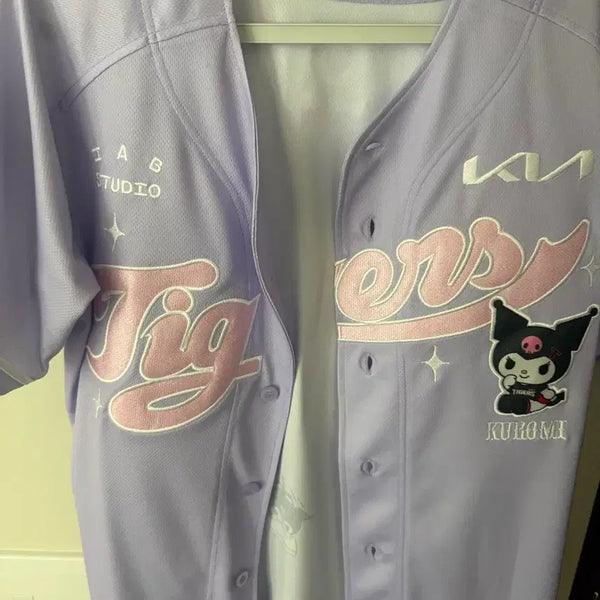 [BUNJANG] Kia Tigers Lee Eui-lee 25 Kuromi Replica Baseball Jersey 90 / 기아타이거즈 25 쿠로미 레플리카 이의리 열마킹