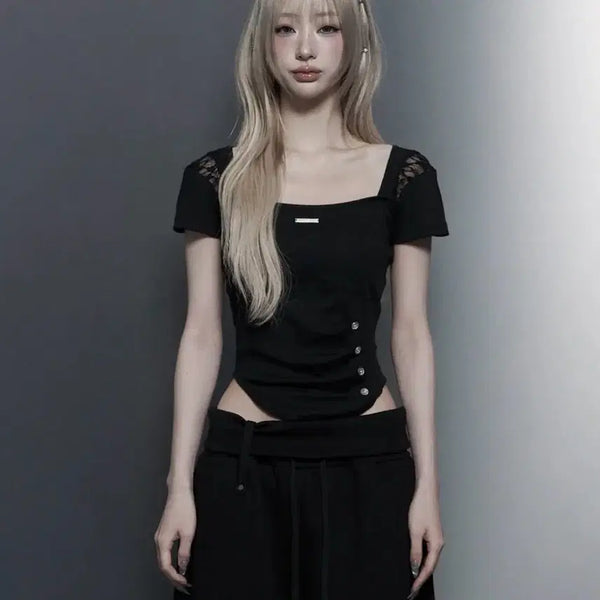 [BUNJANG] Black Sleeveless Top with Pintuck Detail / 에트오소에 택달린새상품) 바스트 라인 핀턱 디테일 탑