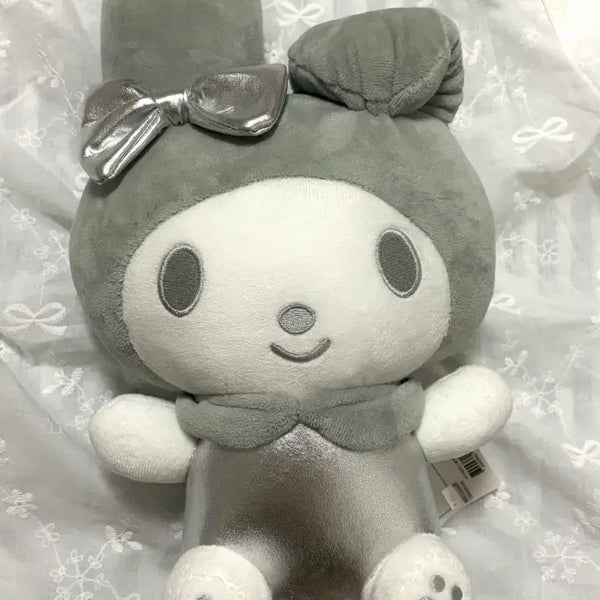 [BUNJANG] Sanrio My Melody Silver Series Medium Plush Doll / 산리오 마이멜로디 실버 시리즈 중형 인형