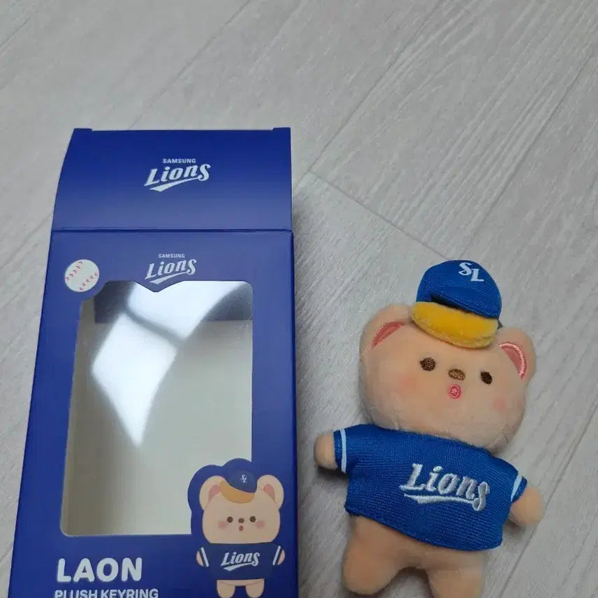[BUNJANG] Samsung Lions LAON Bear Doll Keychain / 삼성 라이온즈 LAON 인형 키링