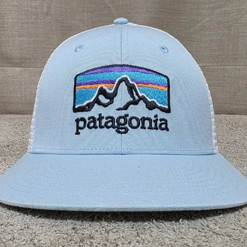 [BUNJANG] Patagonia Trucker Hat Light Blue / 파타고니아 모자