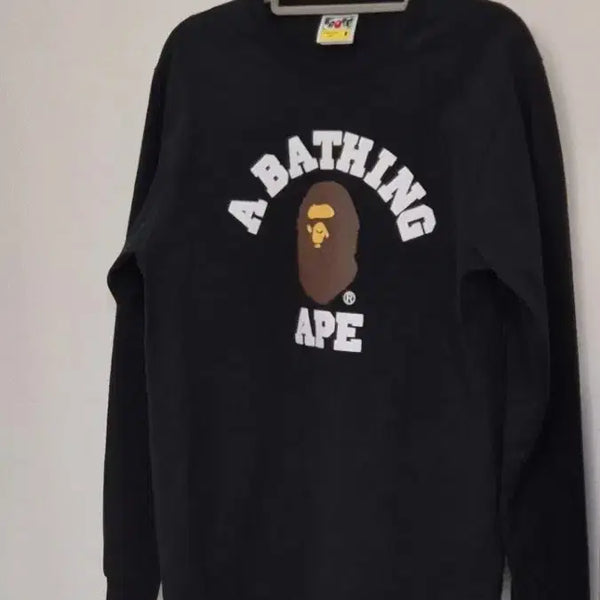 [BUNJANG] BAPE College Long Sleeve T-Shirt Black / 베이프 컬리지 롱슬리브 블랙
