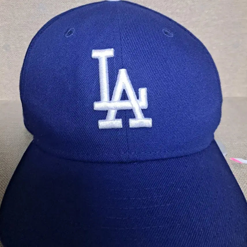 [BUNJANG] New Era LA Dodgers Baseball Cap 7 1/2 / 뉴에라 LA 다저스 볼캡 7 1/2