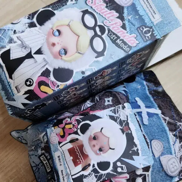 [BUNJANG] Pop Mart Skullpanda Off Mode Mini Figure Keychain REST DAY / 팝마트 스컬판다 오프모드 OFF 인형키링 REST DAY